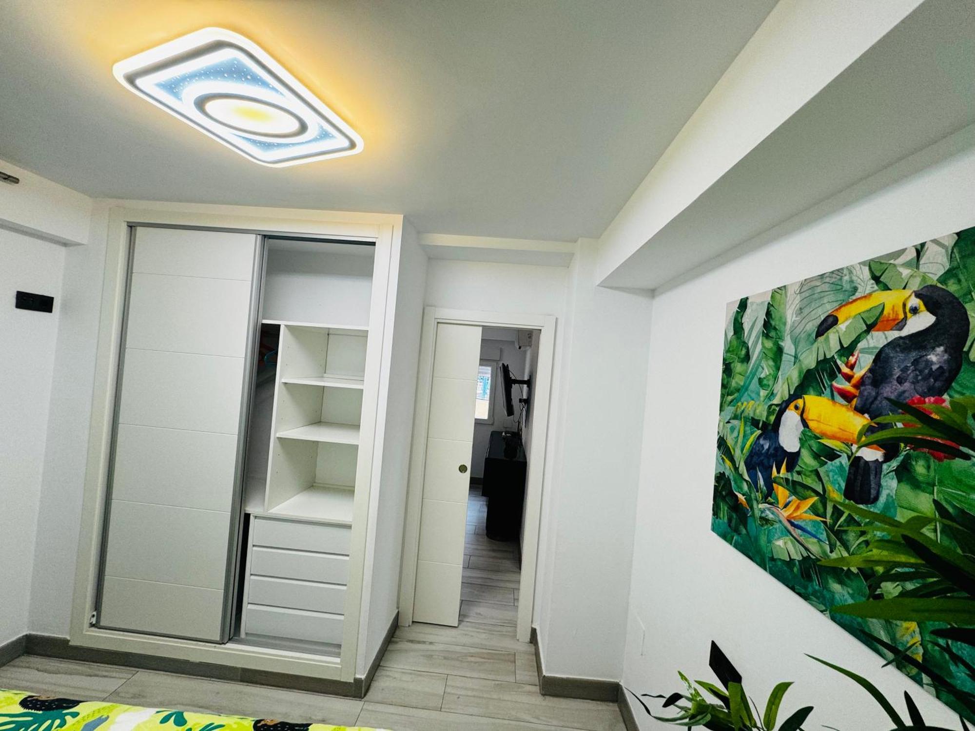 Apartamento Fabrynne Beach Малага Екстер'єр фото