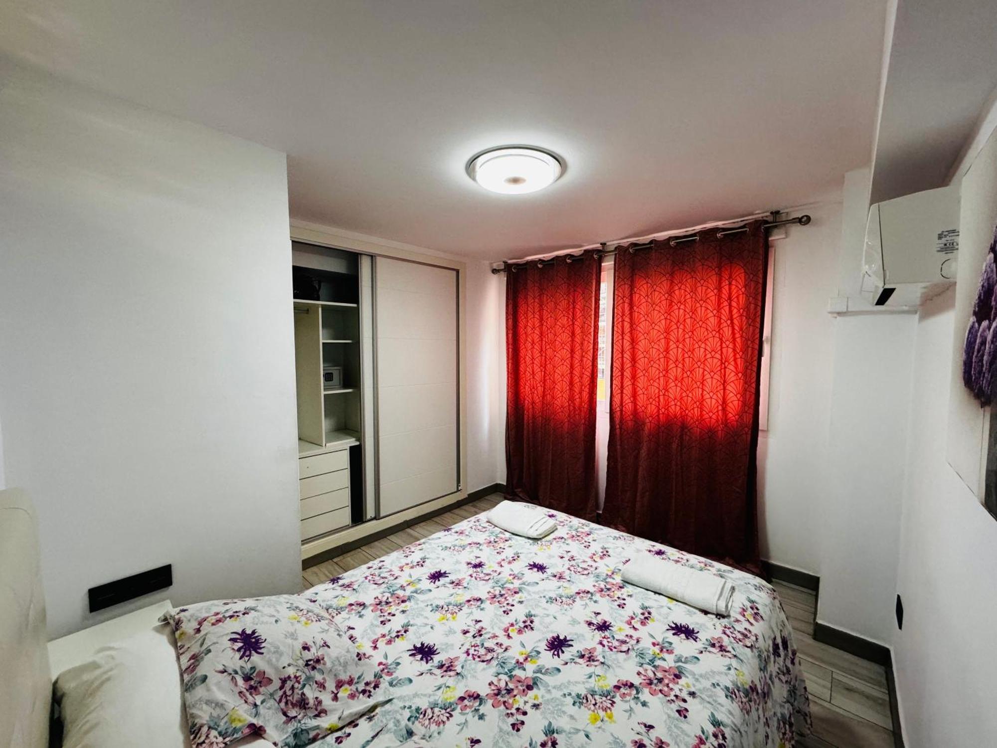 Apartamento Fabrynne Beach Малага Екстер'єр фото
